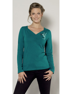 1 Camiseta 97% algodon 3% elastano cuello v