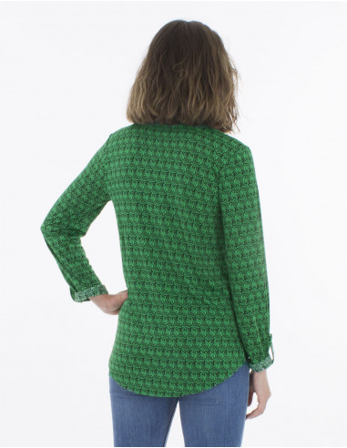 Blusa malla 95% poliester 5% elastano abotonada...