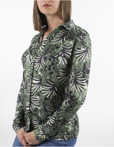 Blusa malla 95% poliester 5% elastano abotonada...