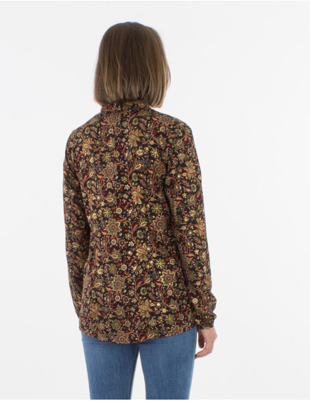 Blusa poliester abotonada estampado golden india