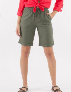 Pantalon corto 70% viscosa...