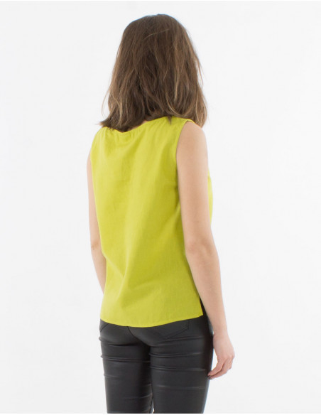 Blusa 91% algodon 9% lino con botones sin mangas