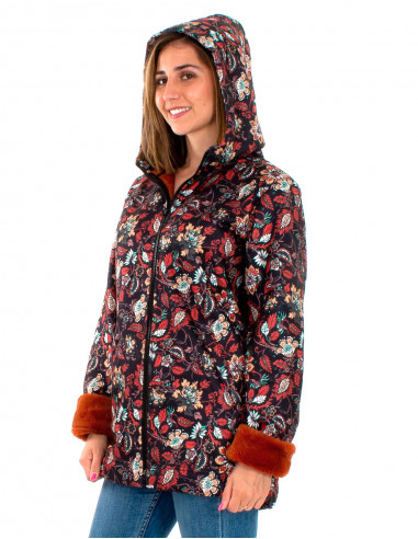 Abrigo 95% poliester 5% elastano estampado...