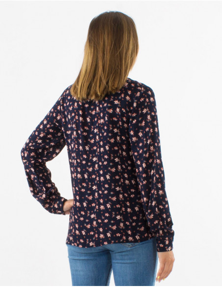 Blusa crepe de viscosa estampado lys