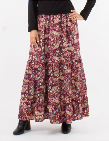 Falda poliester doblada con volantes estampado...