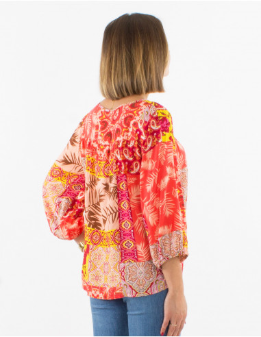 Blusa viscosa mangas 3/4 estampado fantasia