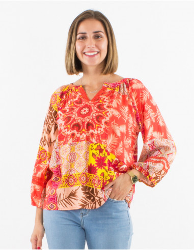Blusa viscosa con botones mangas 3/4  estampado...