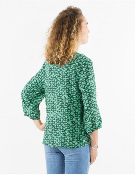 Blusa viscosa mangas 3/4  estampado arabesque