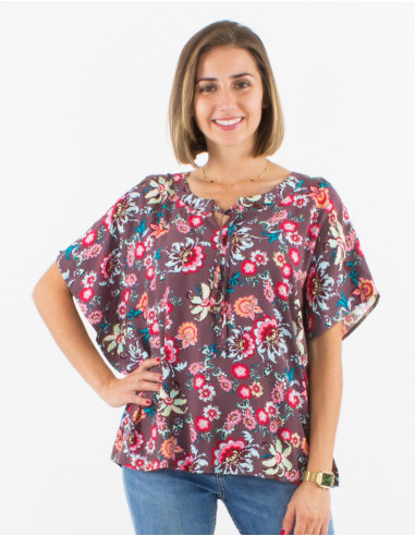 Blusa viscosa mangas cortas estampado bohemia