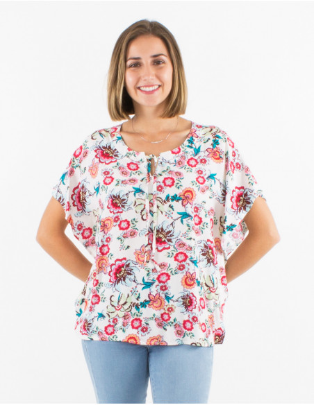 Blusa viscosa mangas cortas estampado bohemia