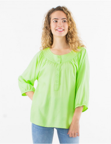 Blusa viscosa lisa  mangas 3/4