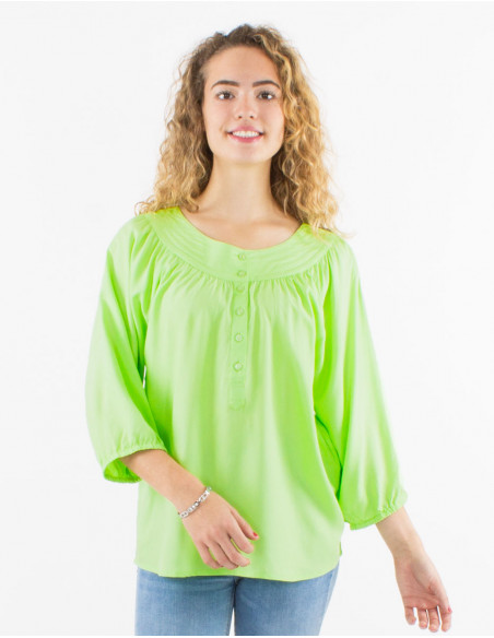 Blusa viscosa lisa  mangas 3/4