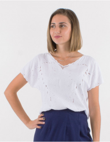Blusa viscosa bordada mariposa