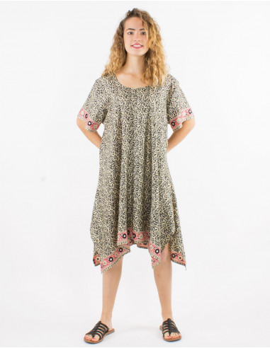 Vestido poliester mangas cortas sari estampado...