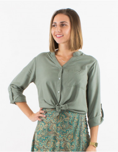 Blusa viscosa lisa con botones mangas largas