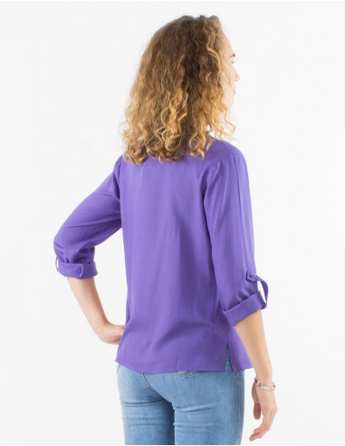 Blusa viscosa lisa con botones mangas largas