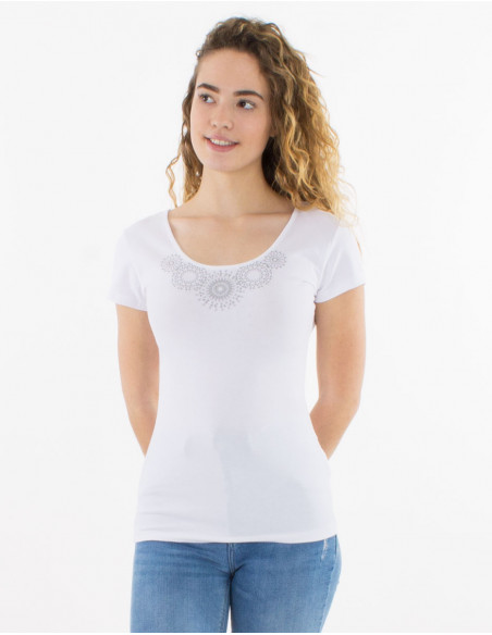 Camiseta 95% algodon 5% elastano mangas cortas dibujo mandala