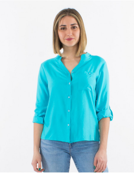 Blusa viscosa lisa con botones mangas largas