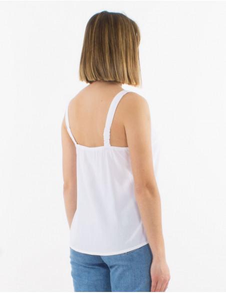 Top viscosa liso tirantes