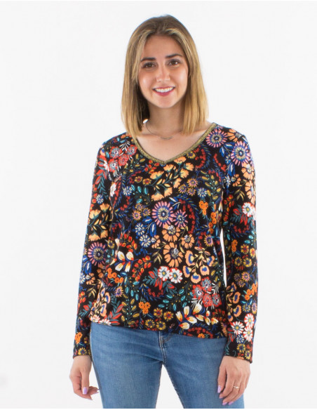 Blusa malla 95% poliester 5% elastano cuello v estampado peace