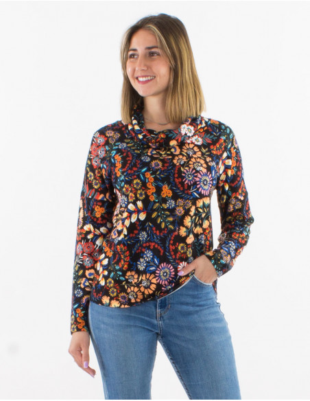 Blusa malla 95% poliester 5% elastano cuello bola estampado peace