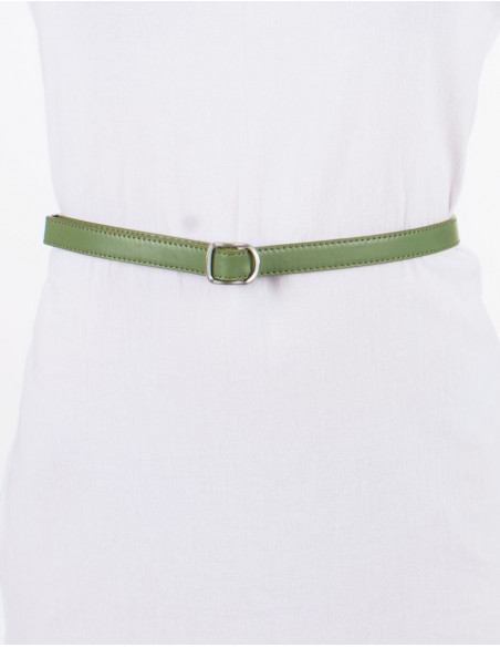 Cinturón liso de poliuretano con hebilla metálica