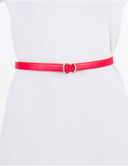 Cinturón liso de poliuretano con hebilla metálica