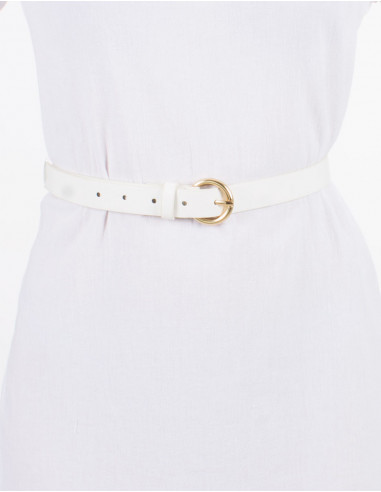 Cinturón liso de poliuretano con hebilla metálica