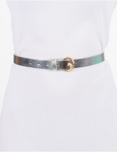 Cinturón liso de poliuretano con hebilla metálica