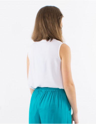 Blusa viscosa lisa cuello mao con botones  sin...