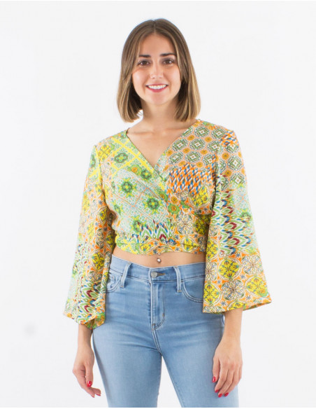 Blusa poliester mangas largas estampado mosaico