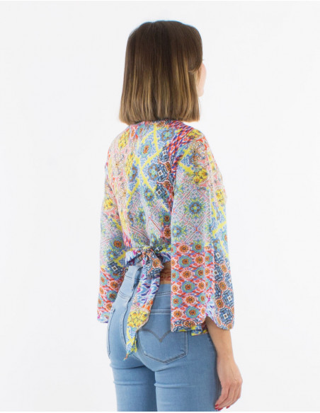 Blusa poliester mangas largas estampado mosaico
