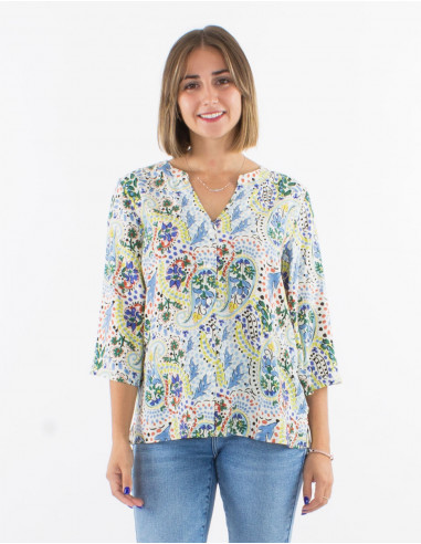 Blusa viscosa con botones  mangas 3/4 estampado...