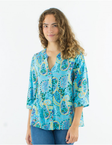 Blusa viscosa con botones  mangas 3/4 estampado...
