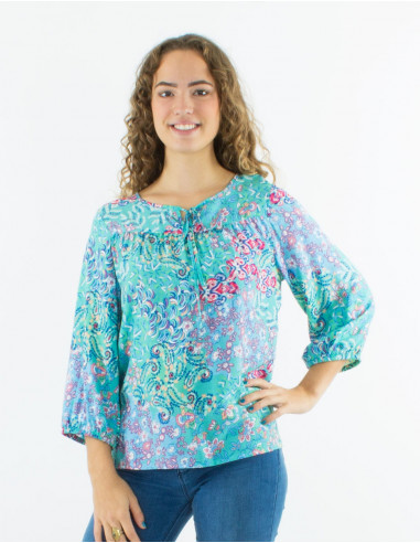 Blusa viscosa mangas 3/4 estampado influencia