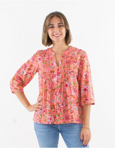 Blusa viscosa con botones  mangas 3/4...