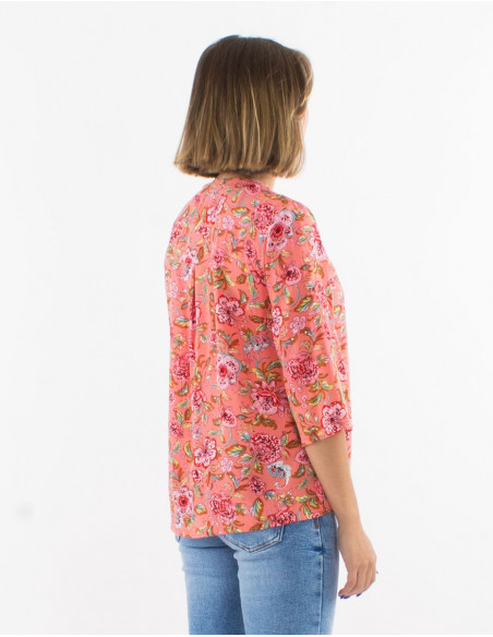 Blusa viscosa con botones  mangas 3/4 remangables estampado agra