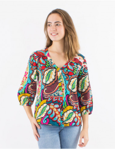 Blusa viscosa con botones  mangas 3/4 estampado...