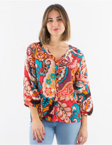 Blusa viscosa con botones  mangas 3/4 estampado...