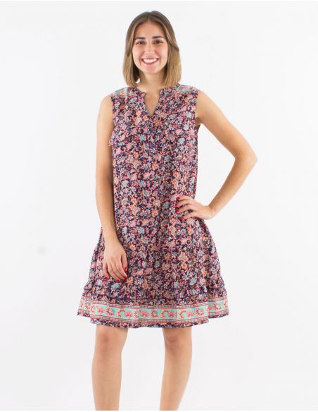 Vestido poliester bolsillos pecho sin mangas estampado floral