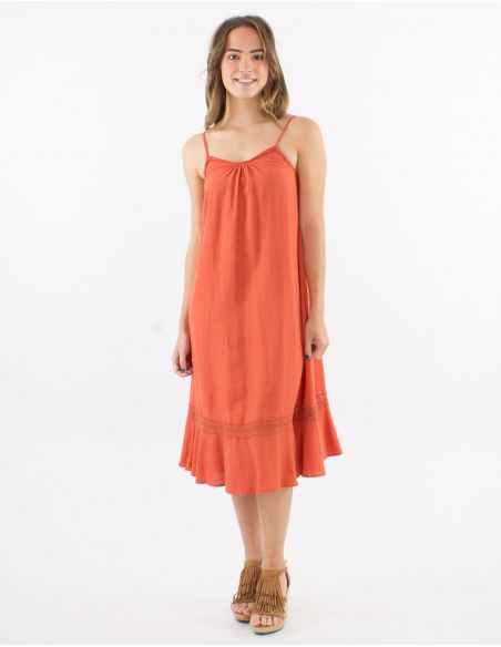 Vestido 54% lino 46% viscosa tirantescon cinta algodon bordada