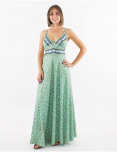 Vestido largo poliester espalda descubierta sari estampado dorado