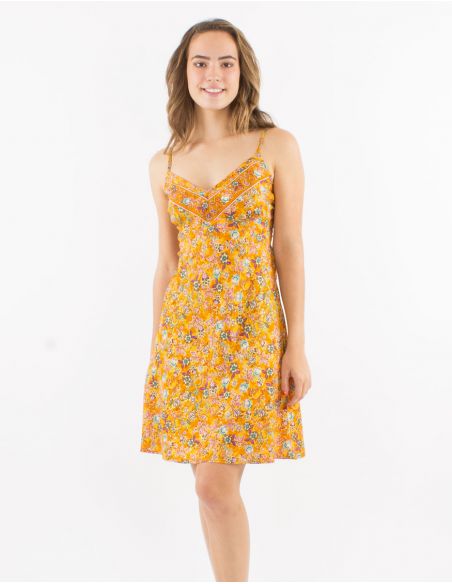 Vestido corto poliester tirantes sari estampado