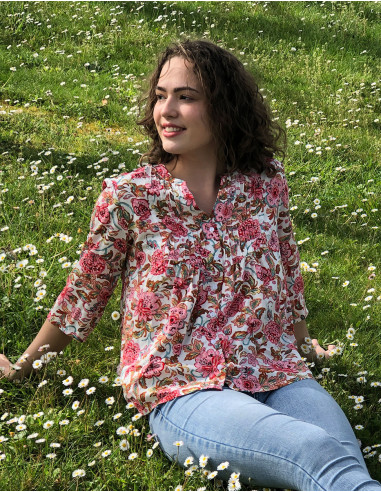 Blusa viscosa con botones  mangas 3/4 remangables estampado agra