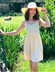 Vestido corto 54% lino 46% viscosa tirantes busto malla