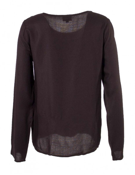 Blusa viscosa bordada mangas largas