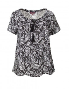Blusa viscosa mangas cortas estampado florecilla 2