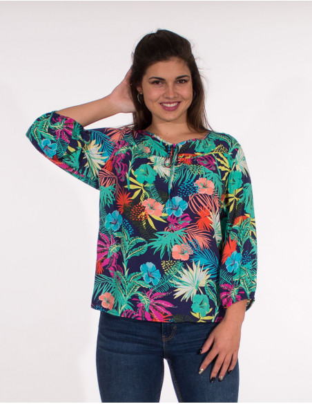 Blusa viscosa mangas 3/4 estampado vegetal