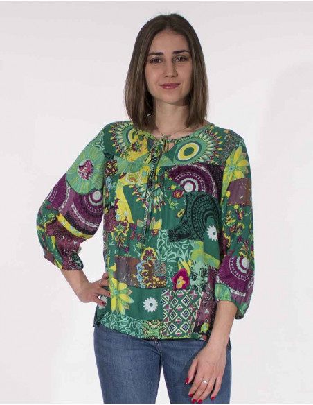 Blusa viscosa estampado patchemy