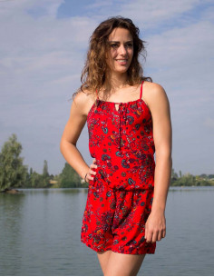 Mono corto viscosa estampado rock